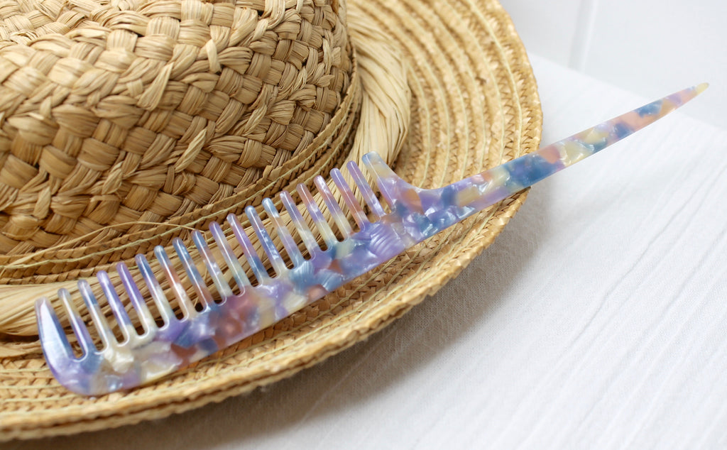 Lilac Marble Hair Comb - Pointed Tail
