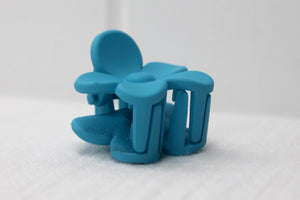 Sky Blue Daisy Claw Clip Tiny