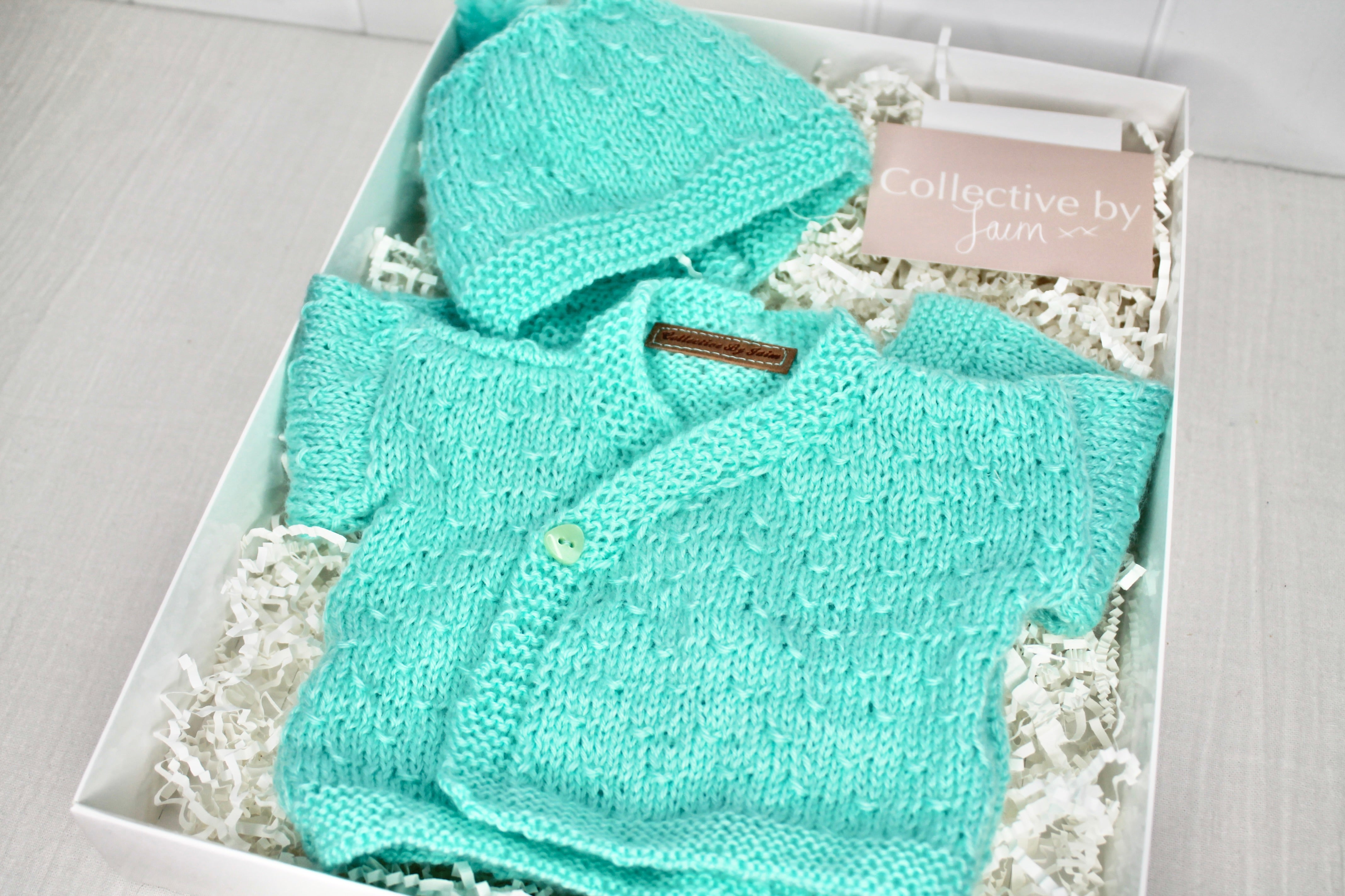 August Turquoise 0000 Handknitted Set