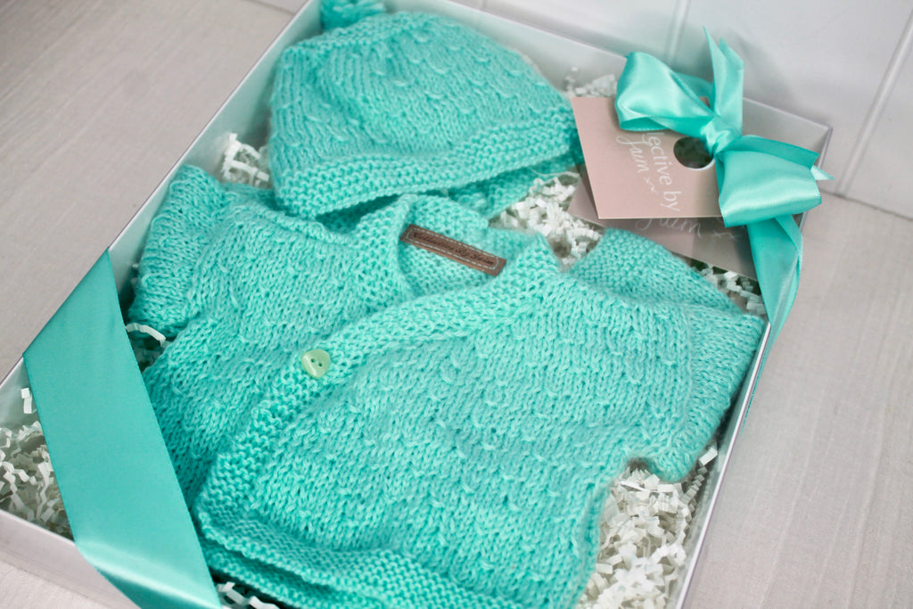 August Turquoise 0000 Handknitted Set