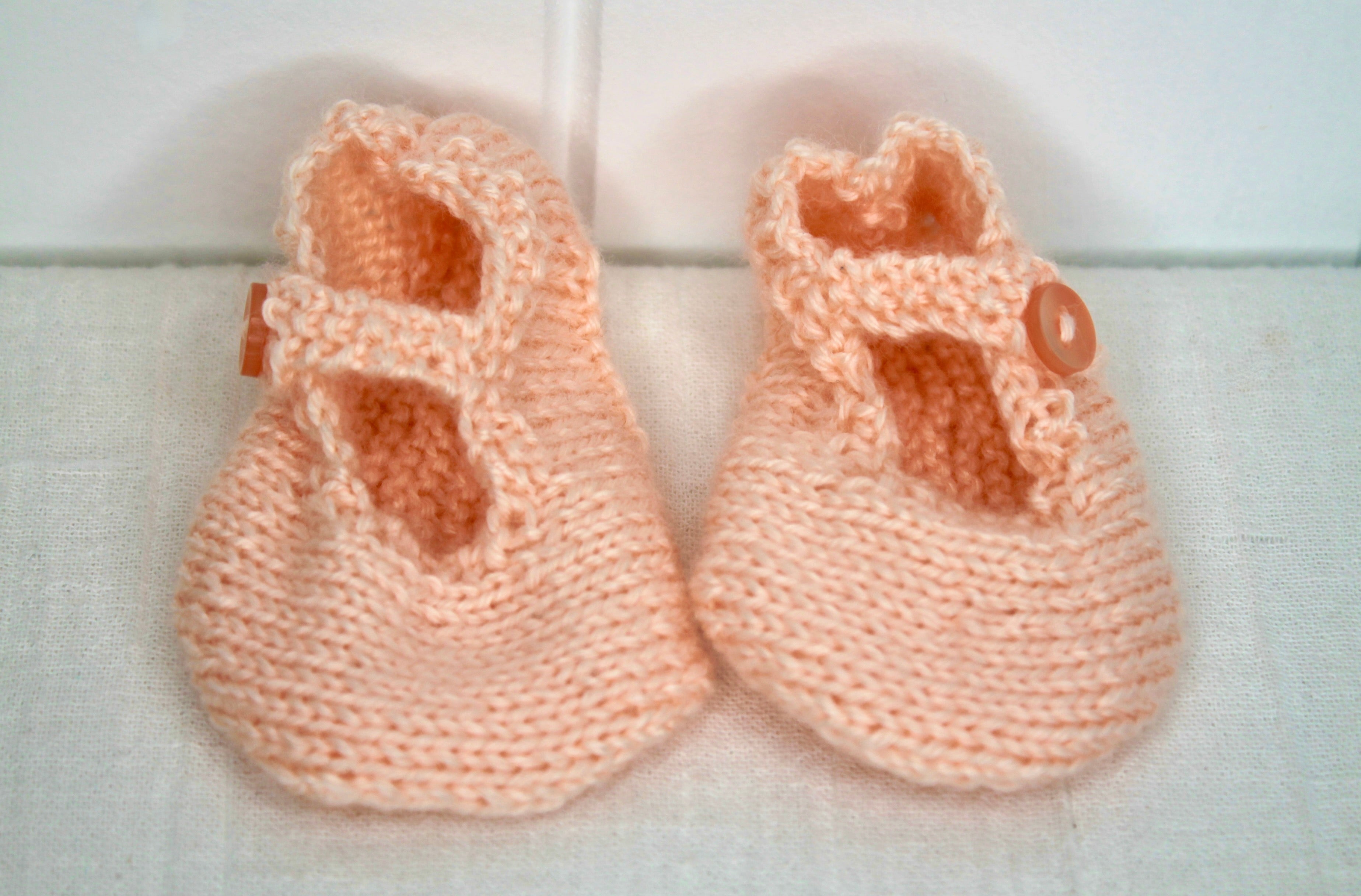 Penelope Peach 0-3 Month Handknitted Set