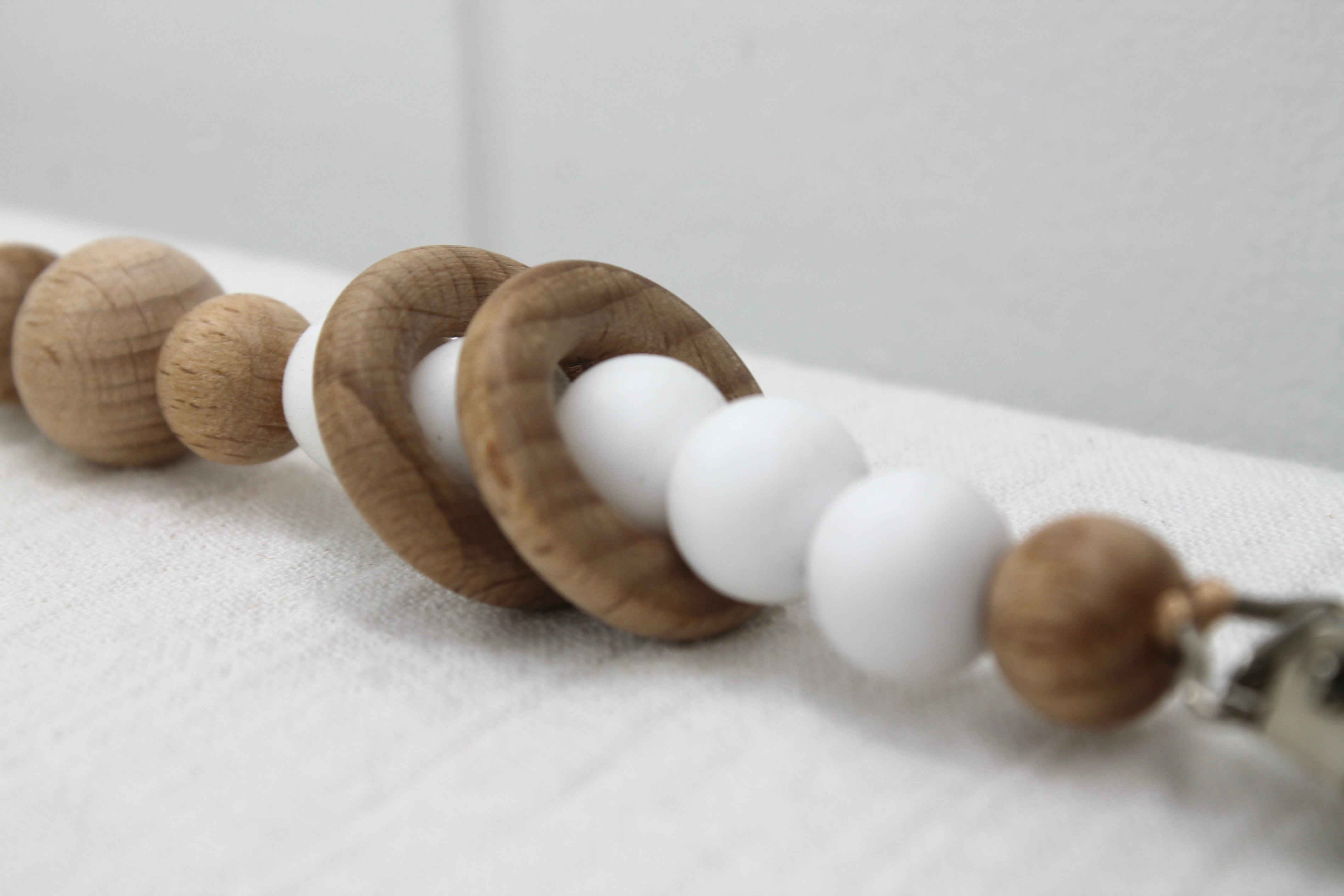 White Silicone and Beechwood Rings Dummy Clip