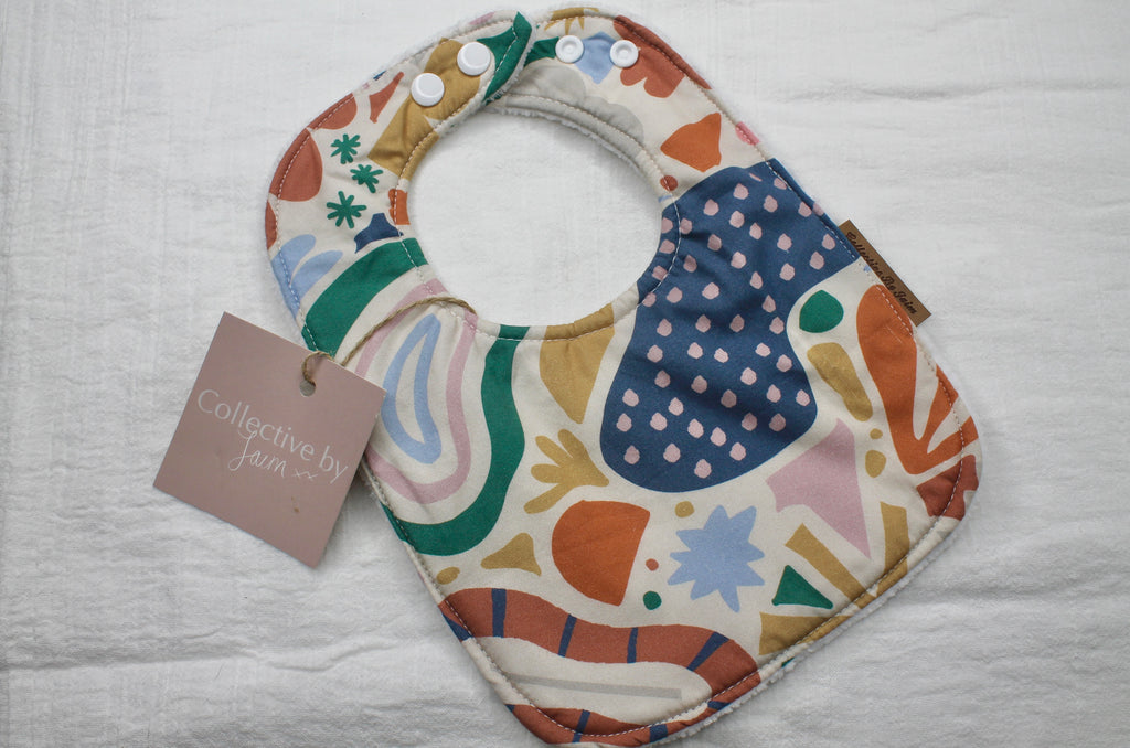 Geo Neutral Bib with Cotton Velour Backing