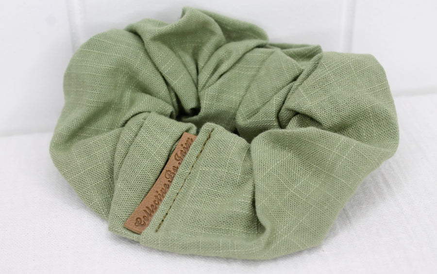 Mini Sweet Pea Linen Scrunchie