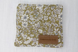 Square Make-up Wipe - Olive Summer Floral