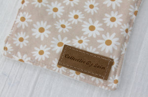 Square Cleanser Wipe - Baby Pink Daisy