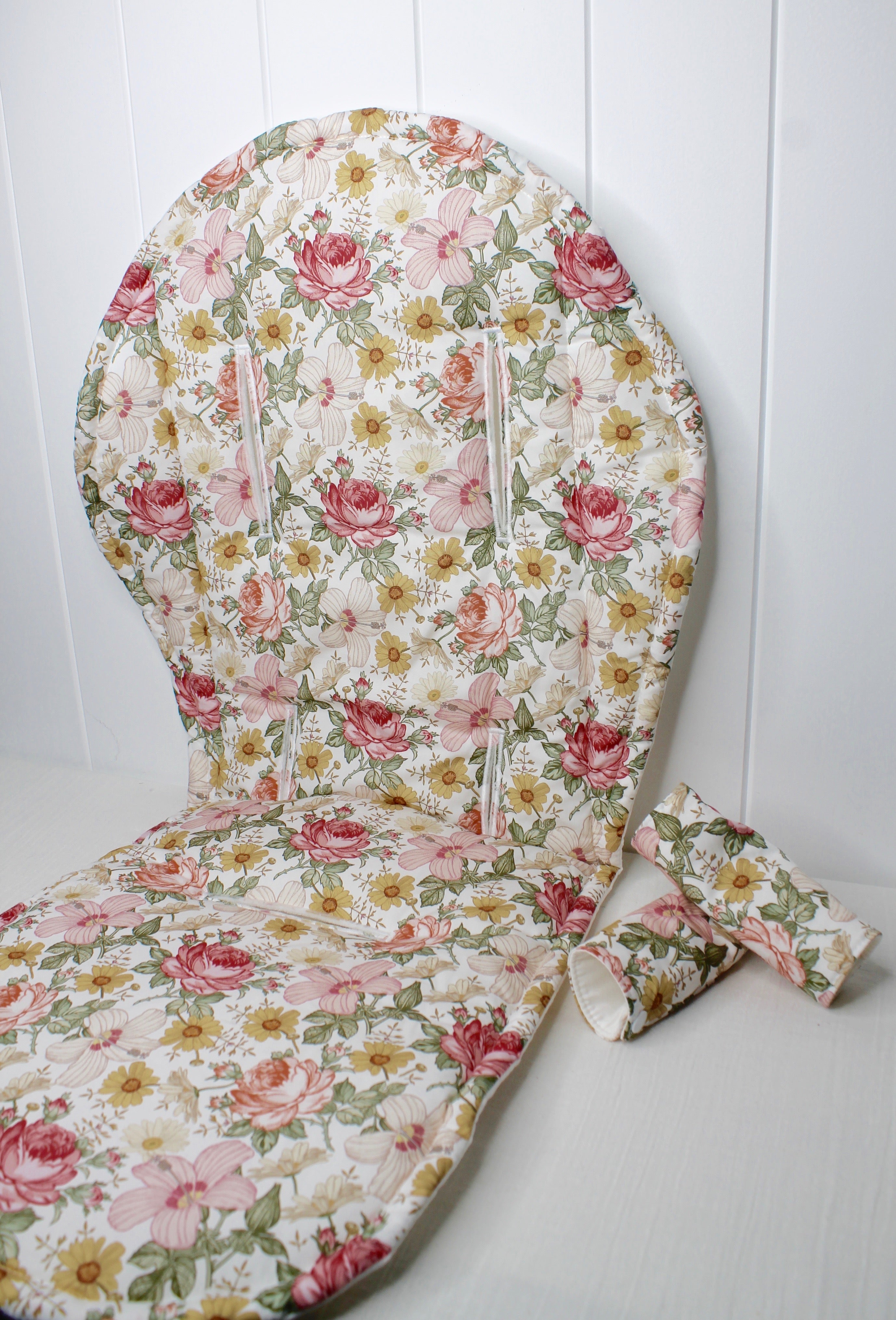 Summer Floral B Reversible Pram Liner with Strap Covers