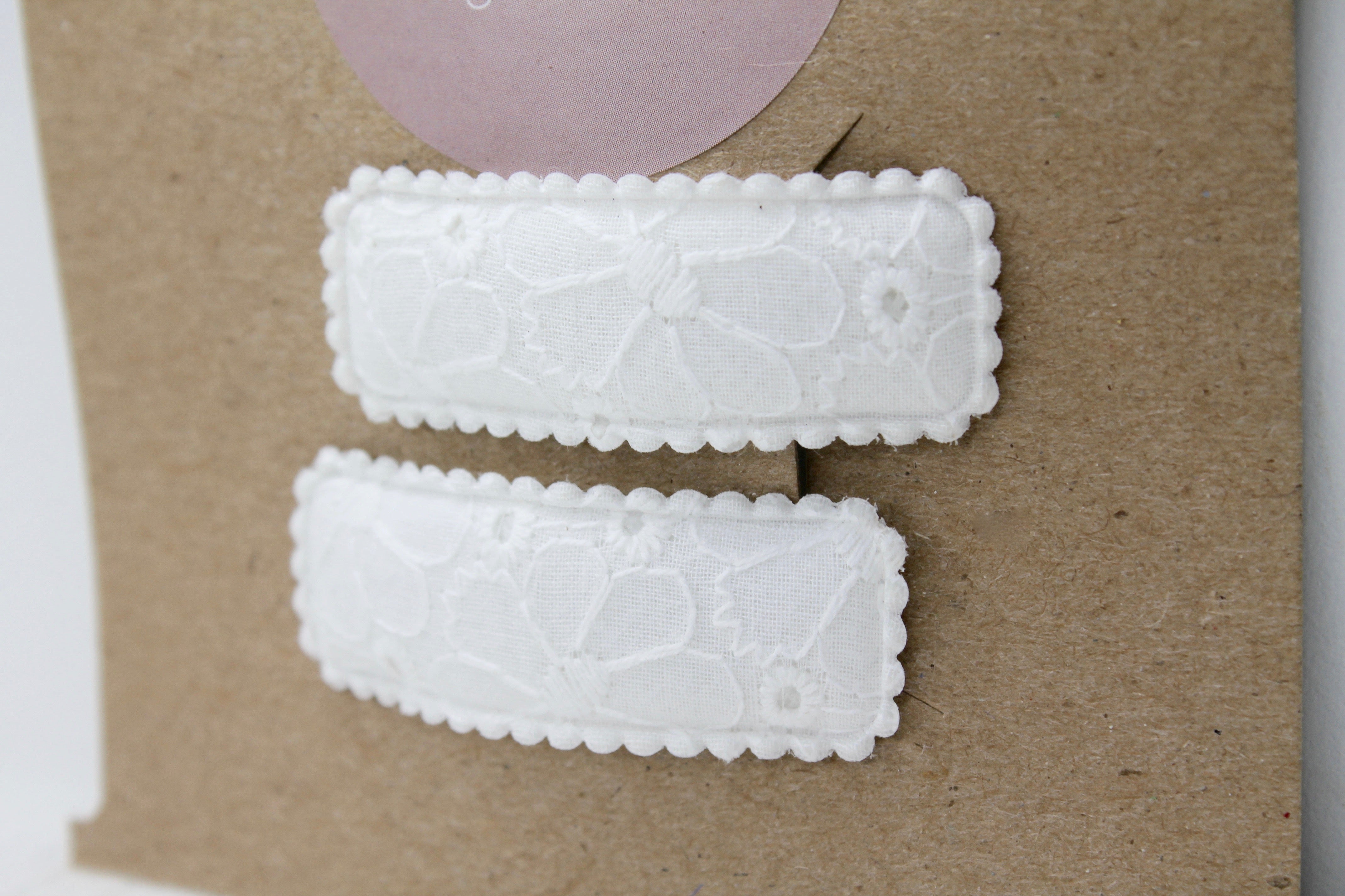 White Embroidered Rectangle Hair Clip Set