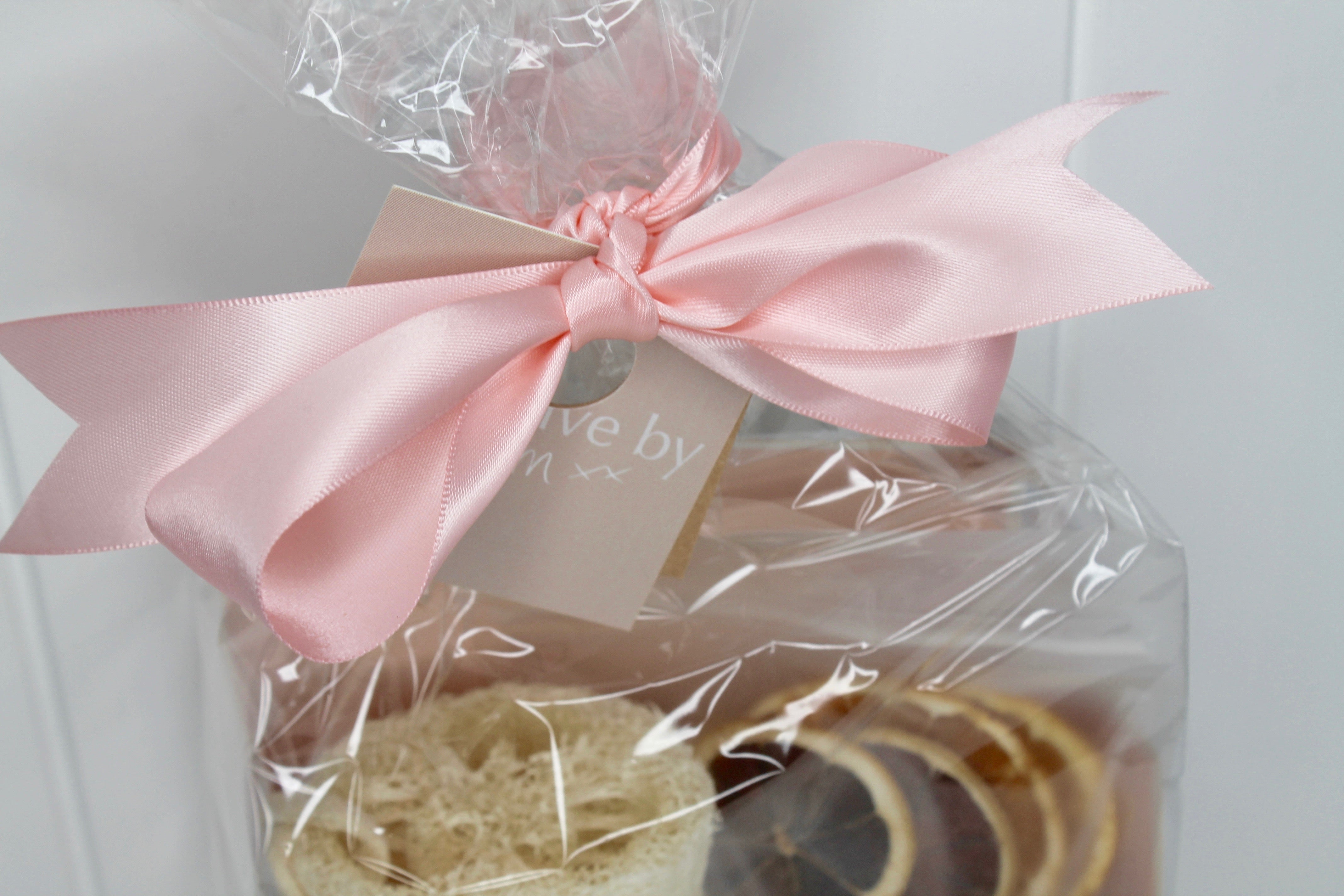 Bathing Delight Gift Box - Pink