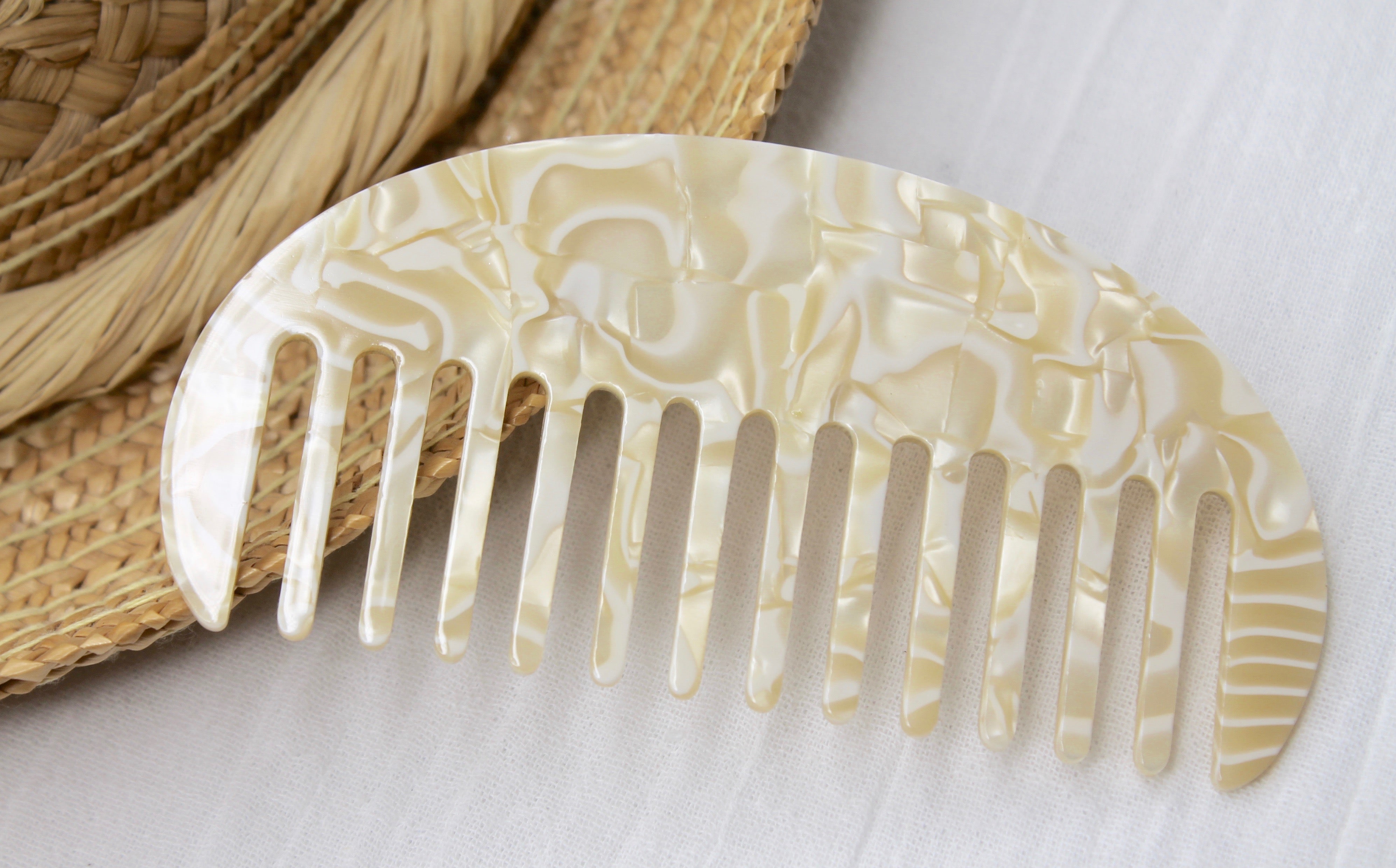 Pearl Marble Comb - Arch