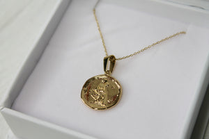 Lucy Zodiac Aquarius Necklace in Gold