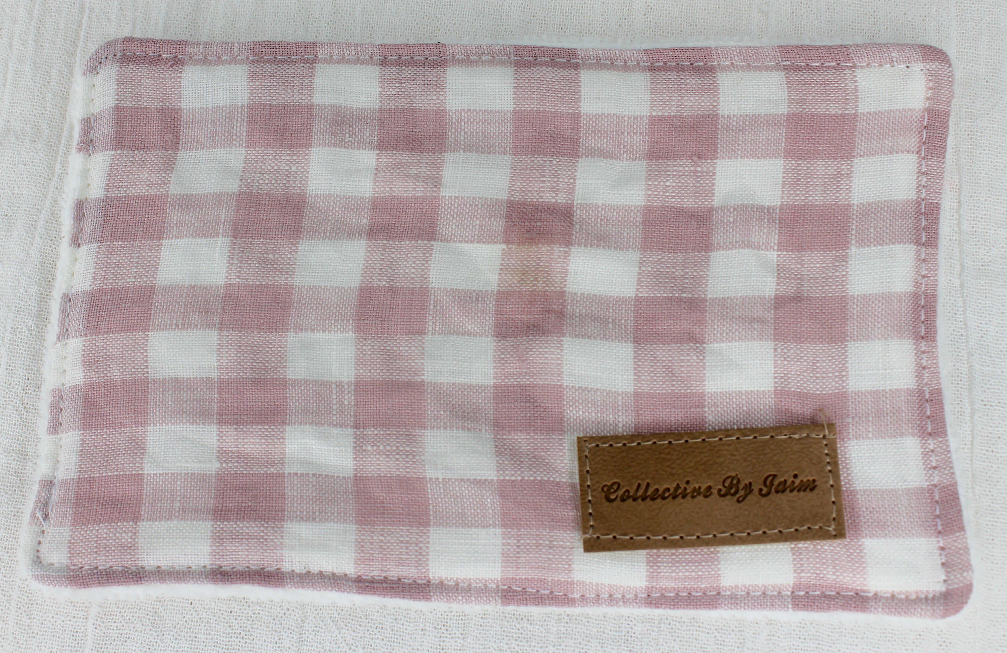 Rectangle Cleanser Wipe - Dusty Pink Gingham