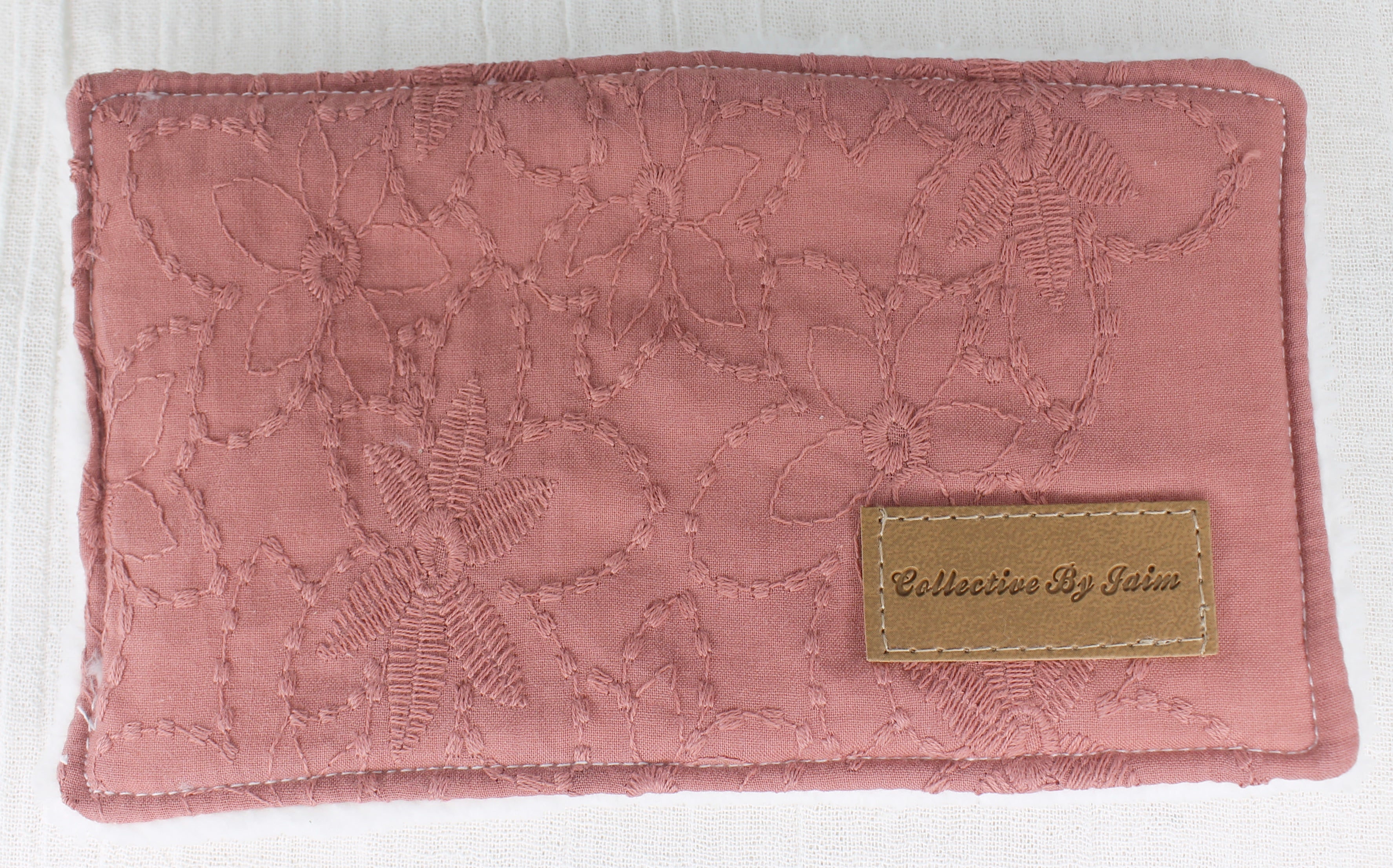 Rectangle Make-up Remover Wipe - Raspberry Embroidered