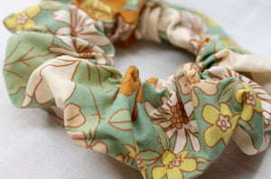 Medium Vintage Floral Scrunchie