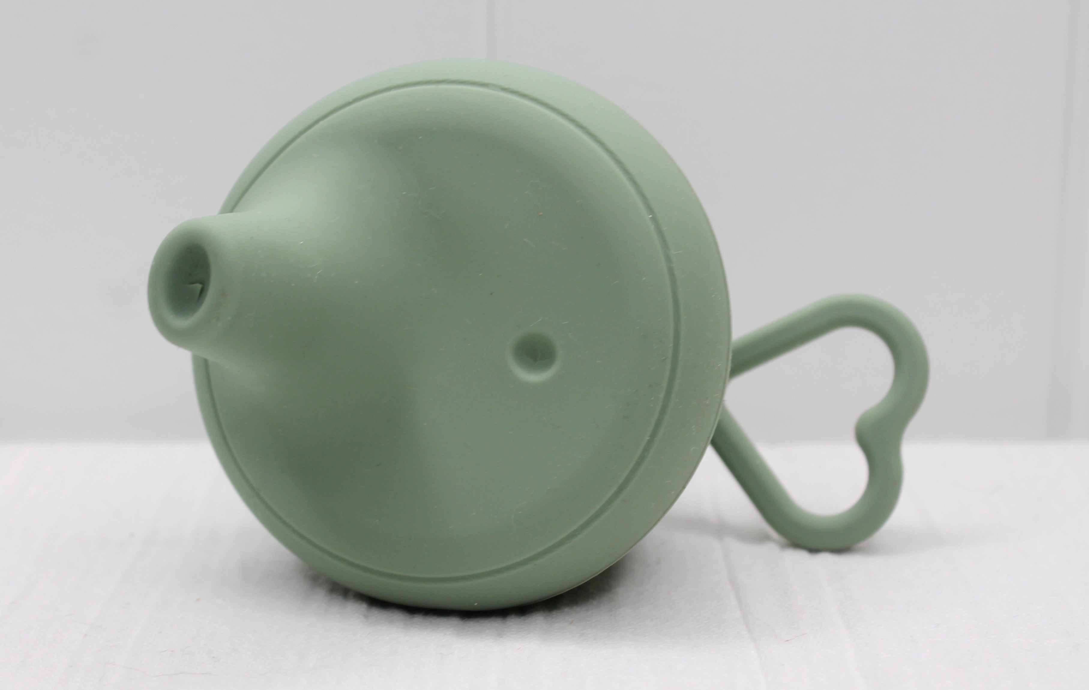 Sage Silicone Sippy Cup Lid