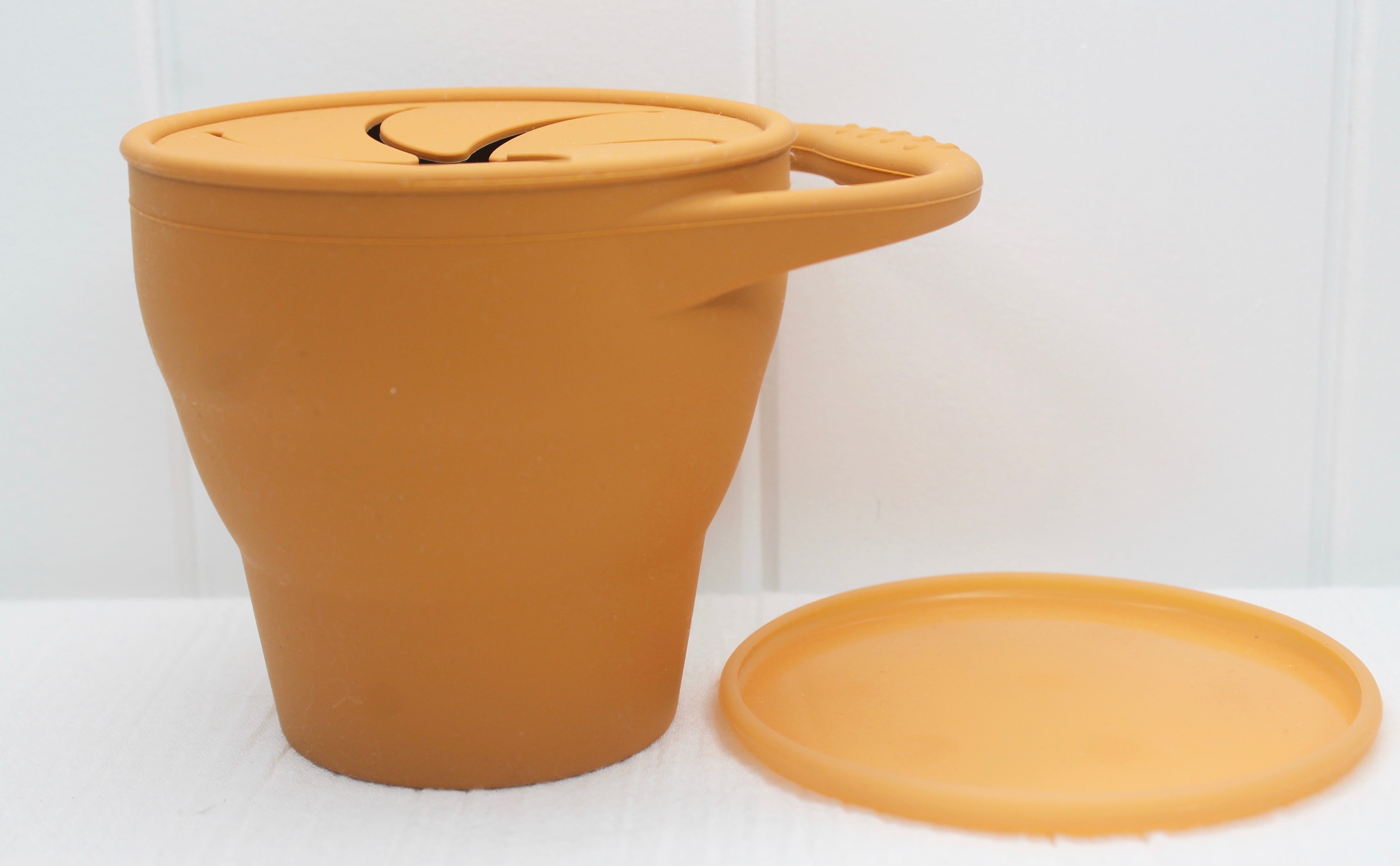 Rust Silicone Collapsible Snack Cup with Lid
